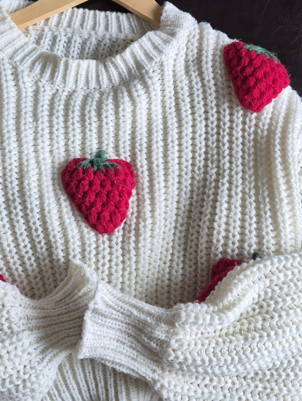 Strawberry Chucky Unique sweater Trendy Crochet One Size Medium 8 Womens - Picture 8 of 13